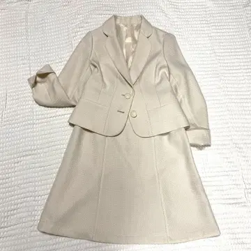 새상품급 트위드 포멀 슈트 방취 루즈한 사이즈 L 시치고산 고급 베이지