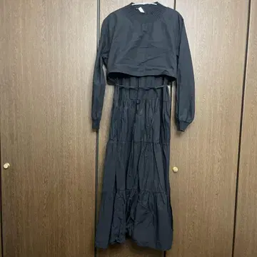 미사용 새상품 택 포함 블랙 코튼 롱 원피스 긴팔