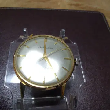 Seiko 수동 와인딩 시계 골드 실버 다이얼