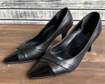 DIANA 21cm 펌프스 블랙 가죽 에나멜 스틸레토