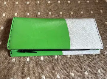 FREITAG 그린 화이트 장지갑