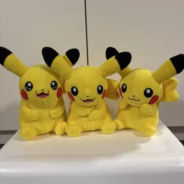 포켓몬 센터 피카츄 봉제 인형 3체 세트