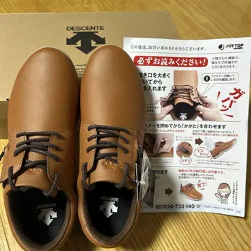 데상트 워킹화 24.5 새상품