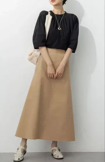 23구 2025AW 치노 스커트