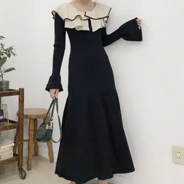 dazzlin 레이어드 파이핑 니트 원피스