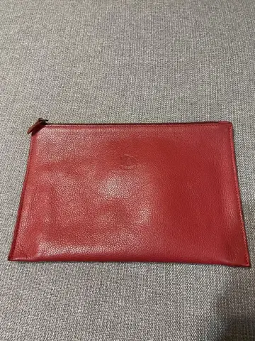 새상품급 일비종떼 가죽 파우치 클러치백