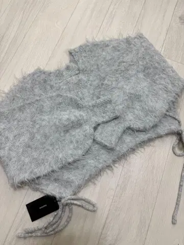 새상품 Kastane 기모 샤기 니트 풀오버