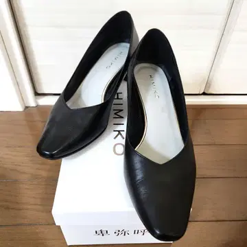 HIMIKO 블랙 가죽 펌프스 5cm 힐