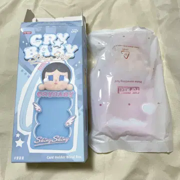 POPMART CRYBABY 카드 홀더 Shiny Sweetheart