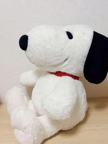 앉은 스누피 봉제 인형