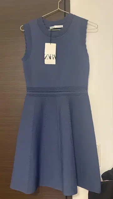 ZARA 블루스리 블레스 드레스