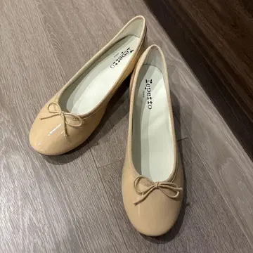 Repetto 베이지 플랫슈즈 38