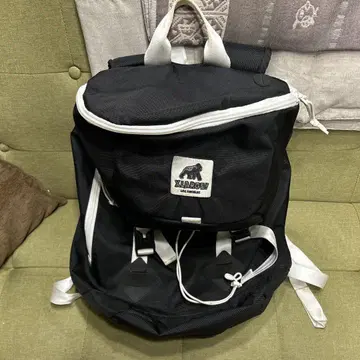 뉴에라 x XLARGE 백팩 Rucksack 28L