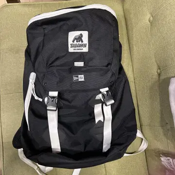 뉴에라 x XLARGE 백팩 Rucksack 28L