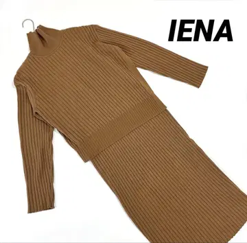 새상품급 IENA 이에나 브라운 리브 터틀넥 디자인 원피스 베스트 포함