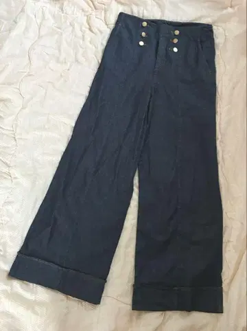 [ ZARA ] 마린 데님 팬츠 골드 버튼