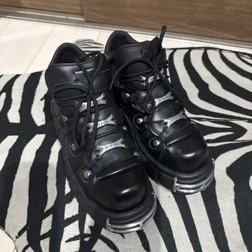 뉴락 new Rock 26.5 상당