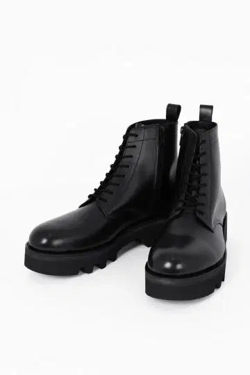 정가 63800엔 LAD MUSICIAN LACE UP BOOTS