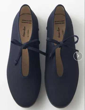 문스타 STEVEN ALAN 네이비 스니커즈