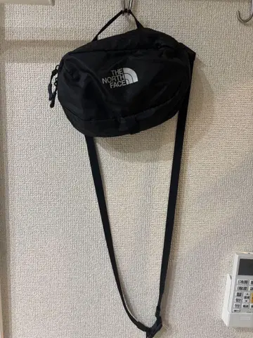 THE NORTH FACE 바디백 블랙
