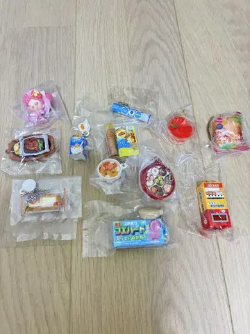 가챠가챠 캡슐 토이 모음