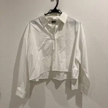 새상품 택 포함 화이트 셔츠