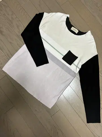 licht besterbem 스트라이프 긴팔 티셔츠