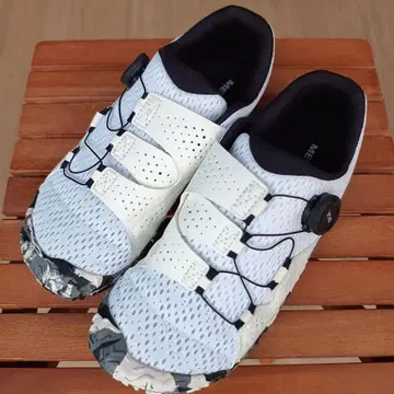 MERRELL VAPOR GLOVE 6 BOA 베이퍼 그로브 6