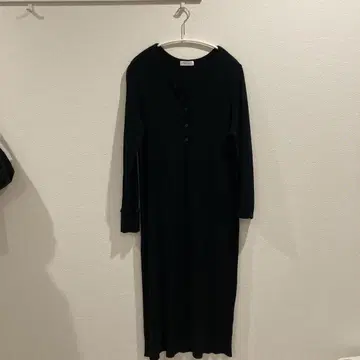 BEAUTY&YOUTH 블랙 긴팔 원피스