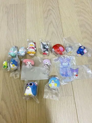 산리오 가챠가챠 캡슐 토이