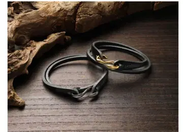 [새상품] 오로비안코 가죽 팔찌 블랙