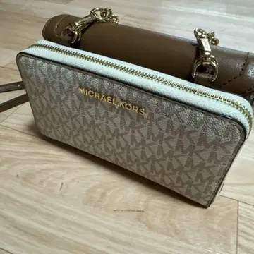 MICHEAL KORS 장지갑 포함 미니 숄더백