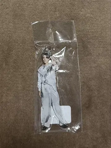 쿠와바라 타쿠미 아크릴 키링