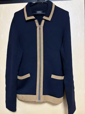 A.P.C. 울 가디건 M