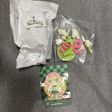 귀멸의 칼날 생일 꽃 POP MART 칸로지 미츠리
