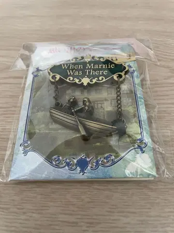 지브리 굿즈 추억은 방울방울 브로치 배지 배치