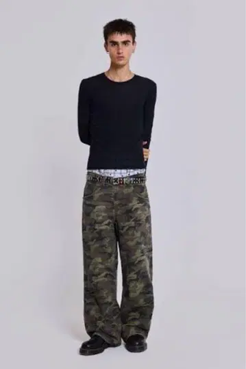 Jaded London 카모플라쥬 팬츠