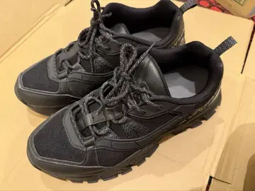 FILA 블랙 스니커즈 신발 28.0cm 배송비 포함