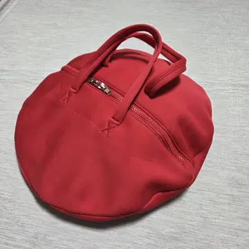 빨간색 원형 숄더백
