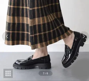 코르소 로마 9 라운드 토 탱크 솔 로퍼