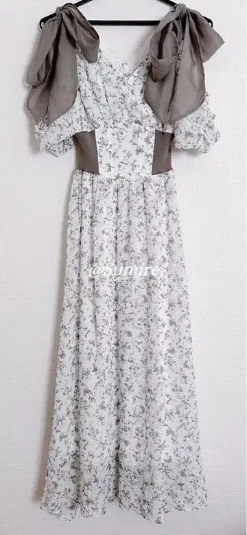 SNIDEL 스나이델 숄더 리본 원피스 FLOWER 플라워 0