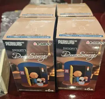 [ 4세트 ] 스누피 도어 스토리 피규어