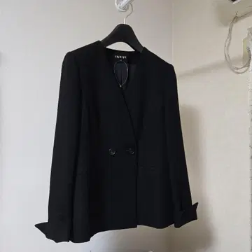 도쿄 소와르 INDIVI 노카라 자켓 블랙 포멀