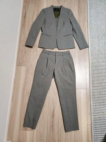 그린 레이블 릴랙싱 셋업 수트
