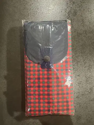새상품 파미리아 슈파트 M 빨간색 체크