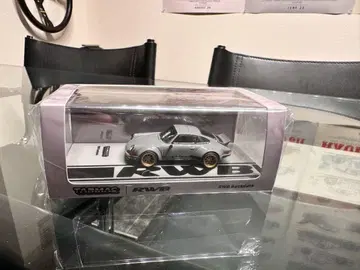 Tarmac Works RWB backdate 미니카 1/64