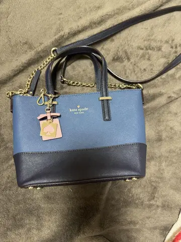 kate spade 숄더백 파랑/네이비 참 포함