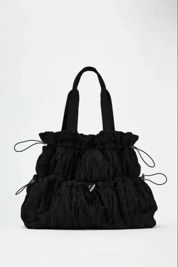 ZARA 개더 숄더백 카와시리 렌 착용