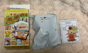 THE MONSTERS Wacky Mart 피규어