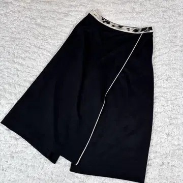 LEONARD 레오나르 랩 큐롯 스커트